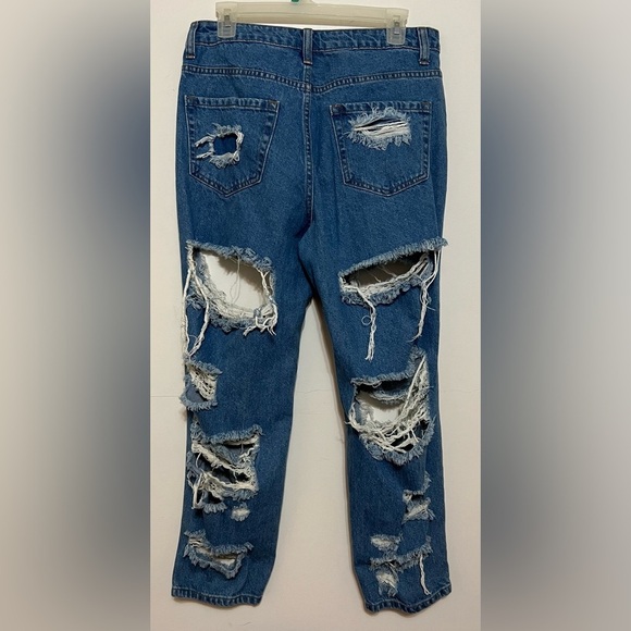 Fashion Nova Destroyed Distressed High Rise Boyfriend Denim Jeans. Sz 11 - Picture 5 of 13